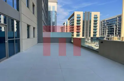 شقة - 2 غرف نوم - 3 حمامات للايجار في شاطئ الراحة - أبوظبي