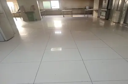 سكن عمال - استوديو - 8 حمامات للايجار في جبل على الصناعية 1 - جبل علي الصناعية - جبل علي - دبي