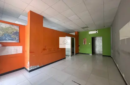 Retail - Studio - 1 Bathroom for rent in Russia Cluster - International City - Dubai