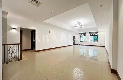 شقة - 3 غرف نوم - 4 حمامات للايجار في الميل الذهبي 2 - الميل الذهبي - نخلة جميرا - دبي