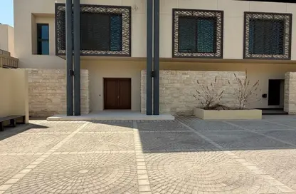 Villa - 5 Bedrooms - 7 Bathrooms for sale in Al Gurm Resort - Al Qurm - Abu Dhabi
