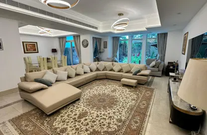 Villa - 4 Bedrooms - 5 Bathrooms for rent in Al Mesk Villas - Dubai Marina - Dubai
