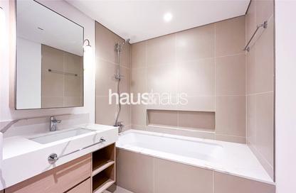 Apartment - 1 Bedroom - 1 Bathroom for sale in 17 Icon Bay - Dubai Creek Harbour (The Lagoons) - Dubai