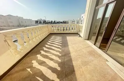 Balcony image for: Apartment - 1 Bathroom for rent in Khalifa City A - Khalifa City - Abu Dhabi, Image 1