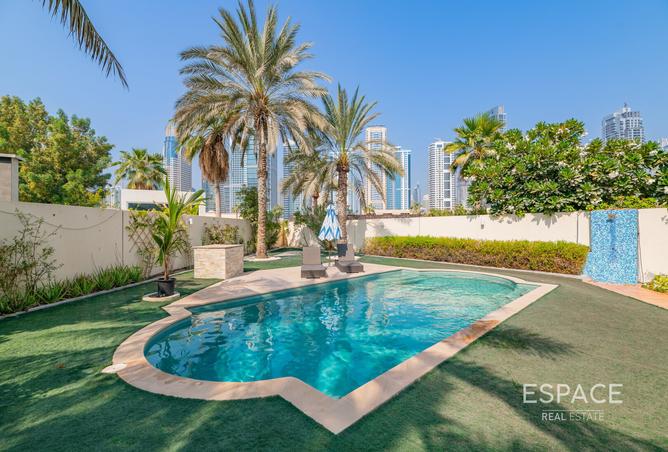 15632218 - Property Image 2