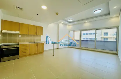 Apartment - 1 Bedroom - 1 Bathroom for rent in ASB Tower - Dubai Silicon Oasis - Dubai