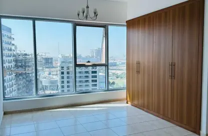 شقة - 1 حمام للايجار في سكاي كورتس تاور F - أبراج سكاي كورتس - مجمع دبي ريزيدنس - دبي لاند - دبي شقة - 1 حمام للايجار في سكاي كورتس تاور F - أبراج سكاي كورتس - مجمع دبي ريزيدنس - دبي لاند - دبي