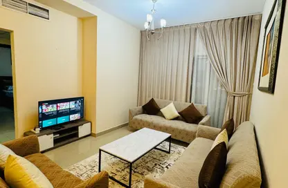 Apartment - 1 Bedroom - 2 Bathrooms for rent in Al Taawun Street - Al Taawun - Sharjah
