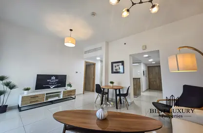 Apartment - 1 Bedroom - 2 Bathrooms for rent in Continental Tower - Dubai Marina - Dubai