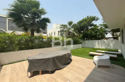 Villa - 4 Bedrooms - 5 Bathrooms for rent in Jumeirah Luxury - Jumeirah Golf Estates - Dubai