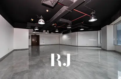 Office Space - Studio for sale in Ontario Tower - Business Bay - Dubai