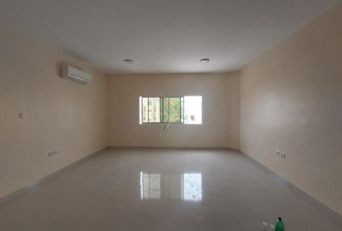 First Floor Apartment | Near HBZ Stadium | Balcony