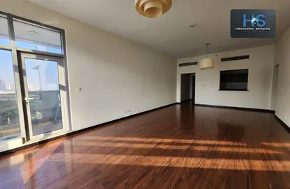 Apartment - 2 Bedrooms - 4 Bathrooms for rent in Green Lakes Towers - JLT Cluster S - Jumeirah Lake Towers - Dubai