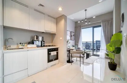 صورة لـ مطبخ شقة - غرفة نوم - 1 حمام للايجار في برج زادا - الخليج التجاري - دبي ، صورة رقم 1