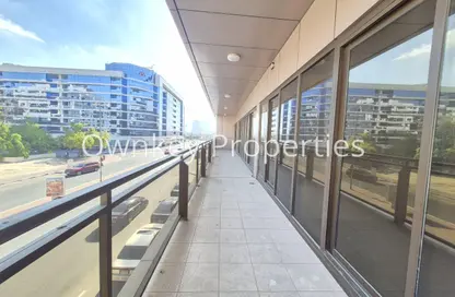 شقة - 3 غرف نوم - 3 حمامات للايجار في 9 غولدن ساندز - منخول - بر دبي - دبي