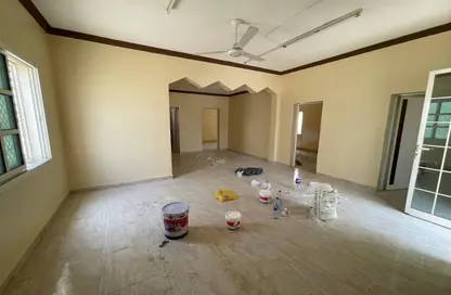 Villa - 3 Bedrooms - 2 Bathrooms for rent in Al Sabkha - Al Riqqa - Sharjah