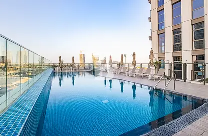 صورة لـ حوض سباحة شقة - غرفة نوم - 1 حمام للبيع في ريفليكشن - شمس أبوظبي - جزيرة الريم - أبوظبي ، صورة رقم 1