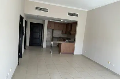 Apartment - 1 Bedroom - 2 Bathrooms for rent in Ritaj C - Ritaj (Residential Complex) - Dubai Investment Park (DIP) - Dubai