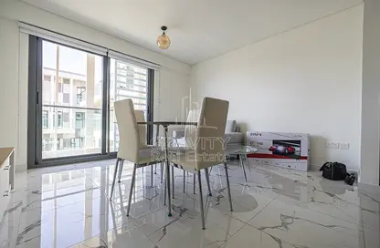 Dining Room image for: Apartment - 1 Bedroom - 2 Bathrooms for sale in Al Raha Lofts - Al Raha Beach - Abu Dhabi, Image 1