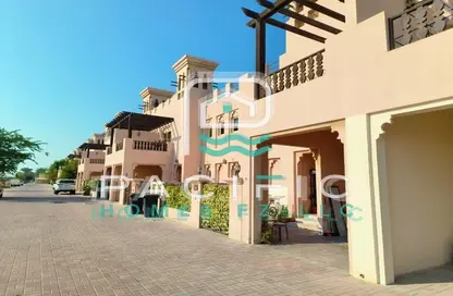 Villa - 4 Bedrooms - 3 Bathrooms for rent in The Townhouses at Al Hamra Village - Al Hamra Village - Ras Al Khaimah