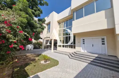 Villa - 4 Bedrooms - 4 Bathrooms for rent in Umm Suqeim 1 Villas - Umm Suqeim 1 - Umm Suqeim - Dubai
