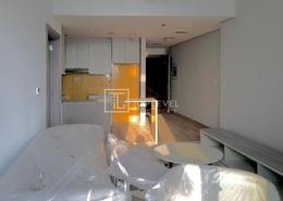 صورةمطبخ لـ: شقة - 3 غرف نوم - 3 حمامات للبيع في ذا في تاور - مجمع دبي ريزيدنس - دبي, صورة 1