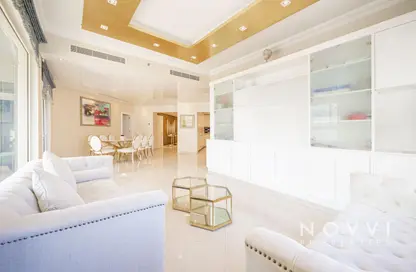 Apartment - 3 Bedrooms - 4 Bathrooms for rent in Al Dabas - Shoreline Apartments - Palm Jumeirah - Dubai