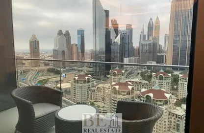 شقة - 2 غرف نوم - 3 حمامات للايجار في جادة كمبينسكي - دبي وسط المدينة - دبي