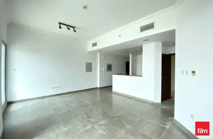 Apartment - 1 Bedroom - 2 Bathrooms for sale in Mazaya 2 - Queue Point - Dubai Land - Dubai