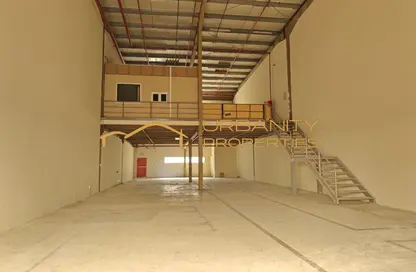 Warehouse - Studio - 1 Bathroom for rent in Dubai Investment Park 2 (DIP 2) - Dubai Investment Park (DIP) - Dubai Warehouse - Studio - 1 Bathroom for rent in Dubai Investment Park 2 (DIP 2) - Dubai Investment Park (DIP) - Dubai