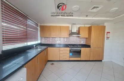 Apartment - Studio - 1 Bathroom for rent in Dubai Star Building - Al Nahda 1 - Al Nahda - Dubai
