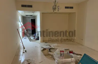 Apartment - 1 Bedroom - 2 Bathrooms for rent in Muwaileh - Sharjah