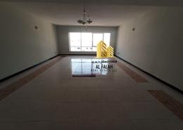 Apartment - 4 bedrooms - 5 bathrooms for rent in Lake Tower - Al Majaz 1 - Al Majaz - Sharjah