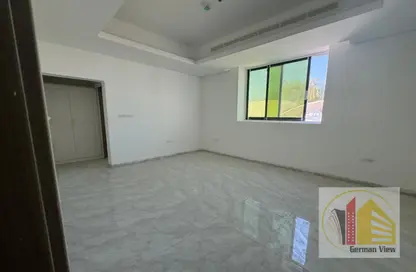 Apartment - 3 Bedrooms - 5 Bathrooms for rent in Shakhbout City - Abu Dhabi