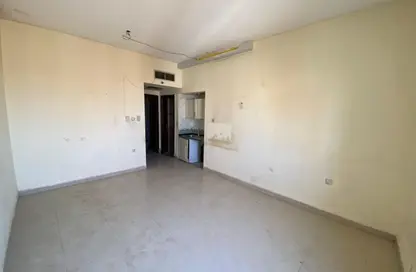 Apartment - Studio - 1 Bathroom for rent in Al Butina B - Al Butina - Sharjah