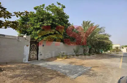 Terrace image for: Villa - 7 Bedrooms for sale in Musheiref - Ajman, Image 1