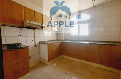 Apartment - 1 Bedroom - 1 Bathroom for rent in Muwailih Building - Muwaileh - Sharjah