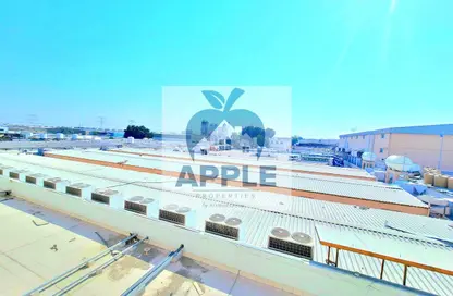 مكتب - استوديو - 1 حمام للايجار في المنطقة الصناعية رقم 17 - المنطقة الصناعية بالشارقة - الشارقة