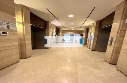 Reception / Lobby image for: Apartment - 2 Bedrooms - 4 Bathrooms for rent in Corniche Road - Abu Dhabi, Image 1