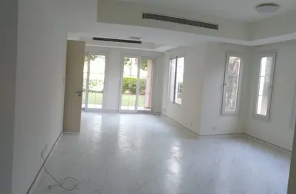 Villa - 3 Bedrooms - 4 Bathrooms for rent in Springs 3 - The Springs - Dubai