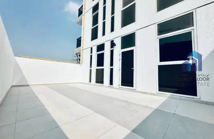 شقة - 2 غرف نوم - 3 حمامات للايجار في فالورا ريزيدنس - ند الشبا 1 - ند الشبا - دبي