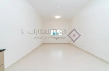 Apartment - Studio - 1 Bathroom for rent in Al Muteena - Deira - Dubai