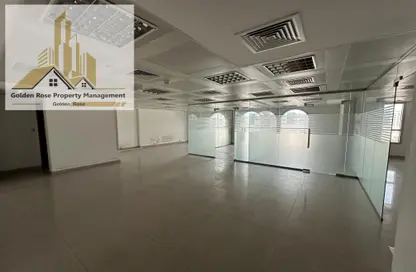مكتب - استوديو - 1 حمام للايجار في شارع المطار - أبوظبي