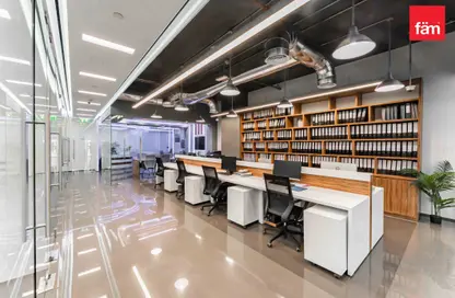 Office Space - Studio for sale in Bay Square Building 2 - Bay Square - Business Bay - Dubai
