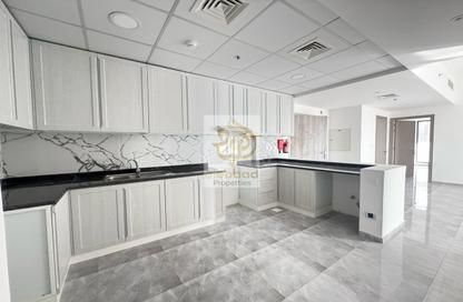 Apartment - 3 Bedrooms - 4 Bathrooms for rent in Al Warsan 4 - Al Warsan - Dubai