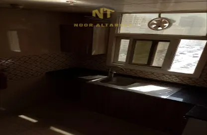 Apartment - 2 Bedrooms - 2 Bathrooms for rent in Qasimia 10 building - Al Mahatta - Al Qasimia - Sharjah