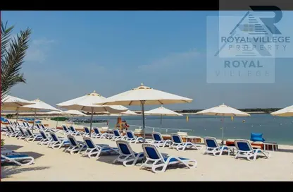 Apartment - 2 Bedrooms - 3 Bathrooms for sale in Bab Al Qasr Residence 25 - Yas Bay - Yas Island - Abu Dhabi