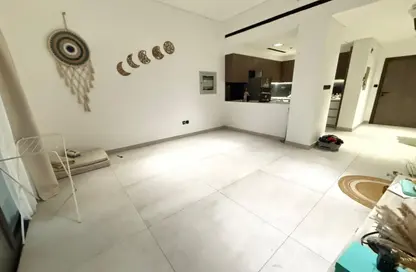 شقة - غرفة نوم - 2 حمامات للايجار في مروة هايتس - منطقة 15 - قرية جميرا الدائرية - دبي