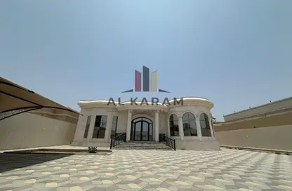 Villa - 4 Bedrooms - 5 Bathrooms for sale in Al Dhait South - Al Dhait - Ras Al Khaimah