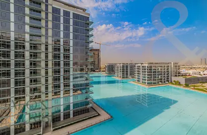 صورة لـ حوض سباحة شقة - غرفة نوم - 1 حمام للبيع في مساكن 14 - المنطقة وان - مدينة الشيخ محمد بن راشد - دبي ، صورة رقم 1